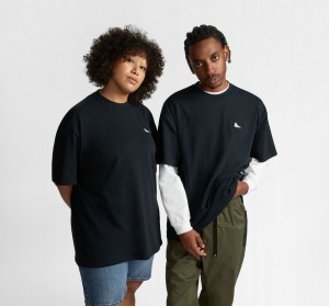 Converse Converse Go-To Sneaker Patch Loose-Fit T-Shirt Czarne | 829043-HRQ