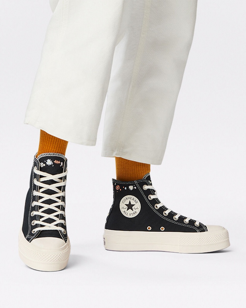 Converse Chuck Taylor All Star Lift Platformie Embroidered Floral Czarne | 302498-HEK